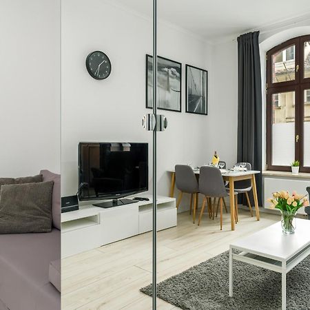 Old Town Studio Swiety Wojciech Street - Poznan By Noclegi Renters Exterior photo